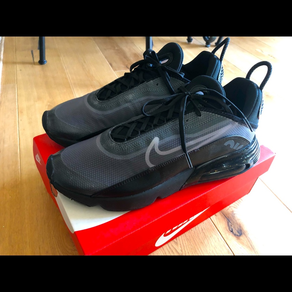 Nike Air Max 2090